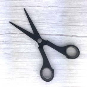 Saks 17 cm med teflonbelgning